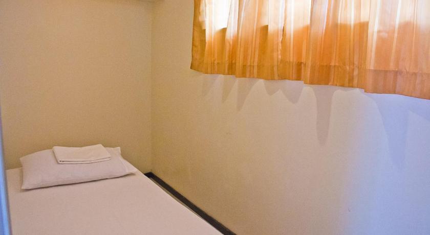 Image of Superior Quadruple Room 2