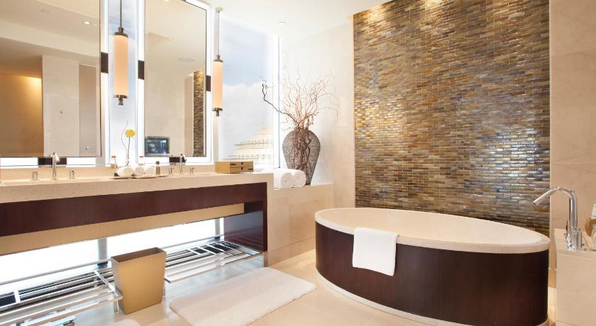 Image of Premier Suite 2
