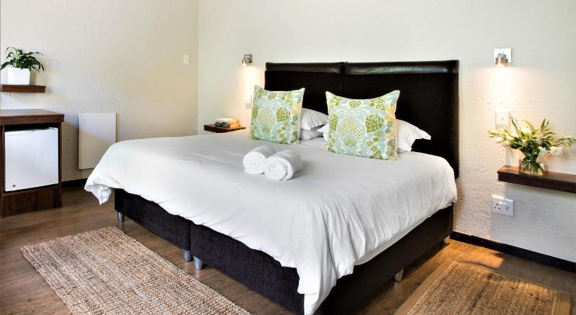 Sandton Slippers — Hotel in Johannesburg