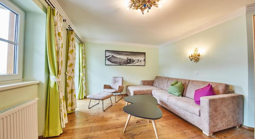 Image of Two-Bedroom Apartment 9
