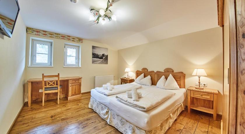 Image of Two-Bedroom Apartment 5
