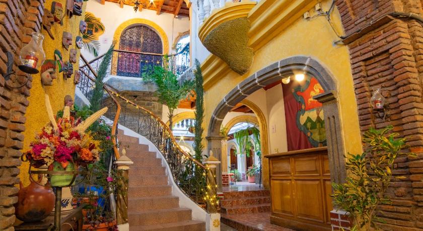 Hotel Gran Plaza Euromaya photo