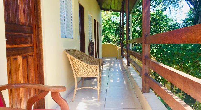 Guarujá Pousada Flor de Gaia 2-Star Hotel lobby