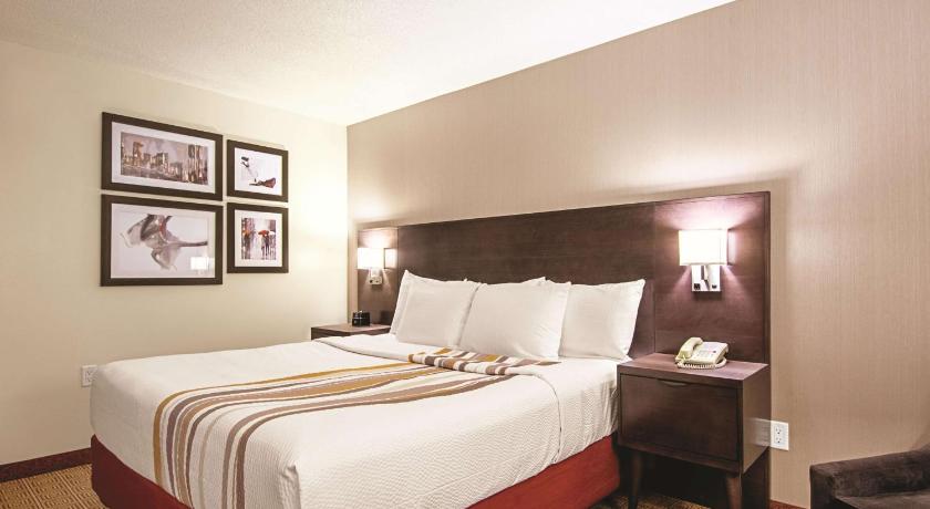 La Quinta Inn by Wyndham Vancouver Airport