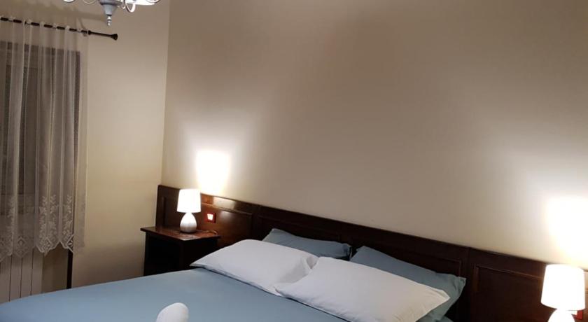 Assisi Agriturismo Il Pappamerlo 4-Star Guesthouse pool