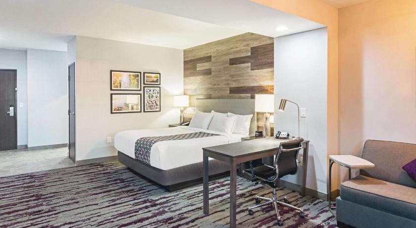 La Quinta Inn & Suites by Wyndham Dallas - Wylie