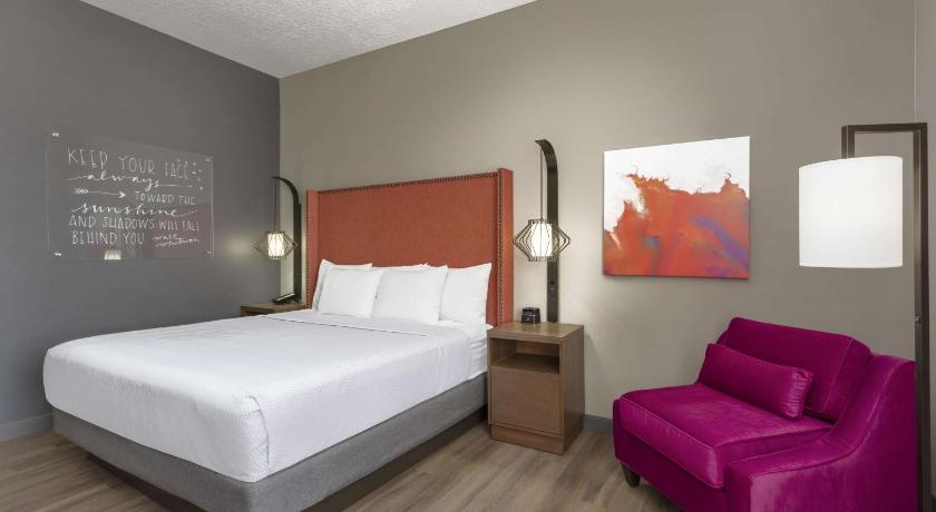 La Quinta Inn & Suites by Wyndham South Jordan