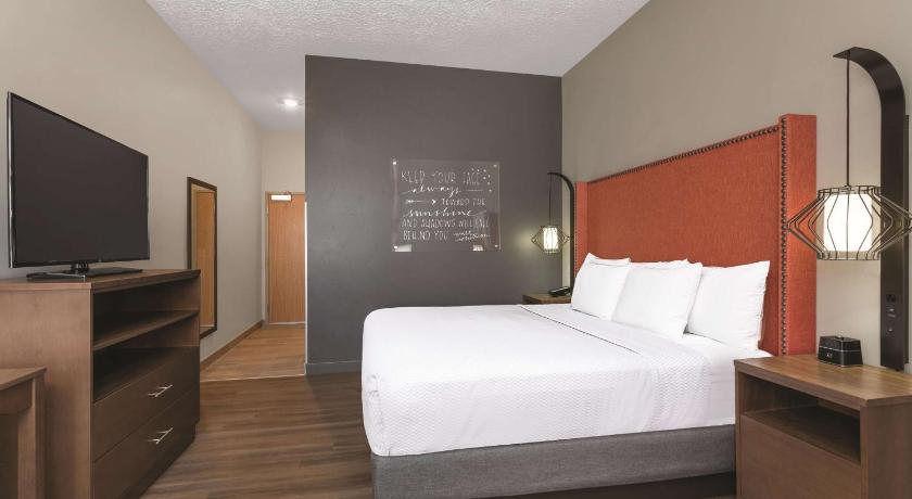 La Quinta Inn & Suites by Wyndham South Jordan