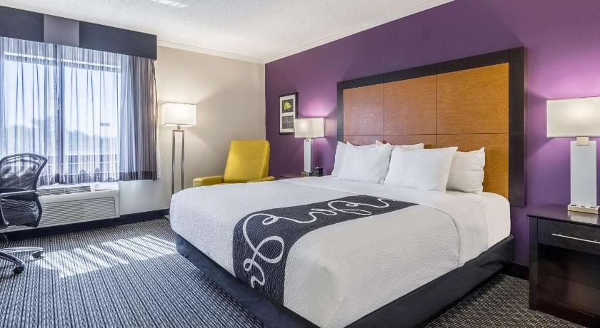 La Quinta Inn & Suites by Wyndham Phoenix Scottsdale