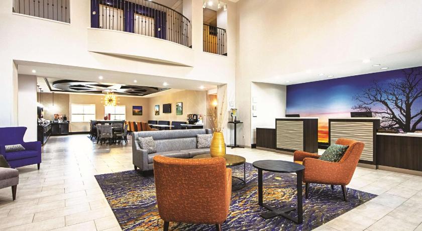 La Quinta Inn & Suites by Wyndham McKinney