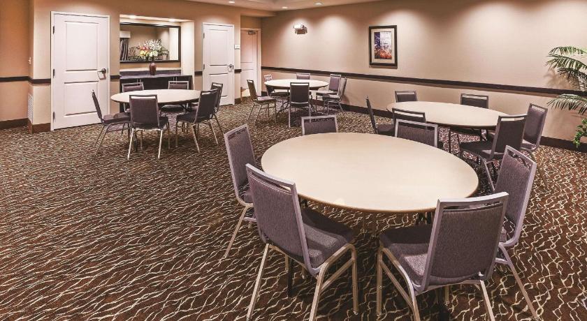 La Quinta Inn & Suites by Wyndham Wichita Falls - MSU Area