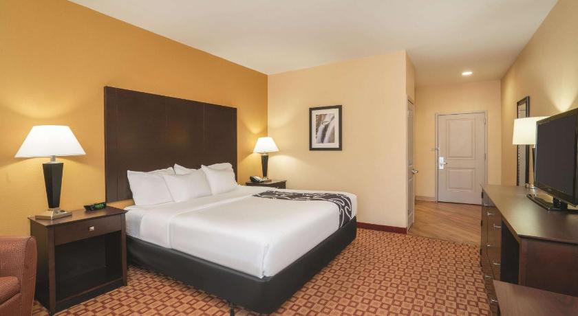 La Quinta Inn & Suites by Wyndham Verona