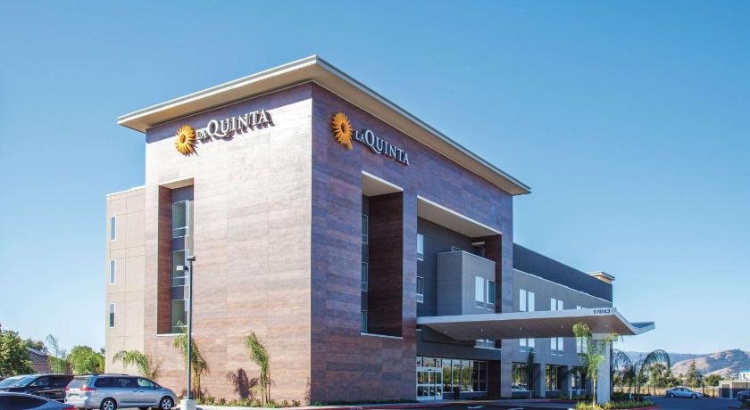 La Quinta Inn & Suites by Wyndham Morgan Hill-San Jose South