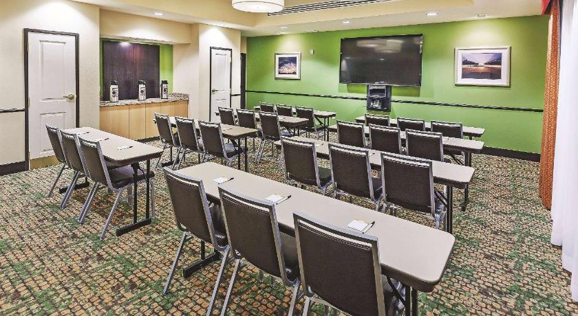 La Quinta Inn & Suites by Wyndham Pecos