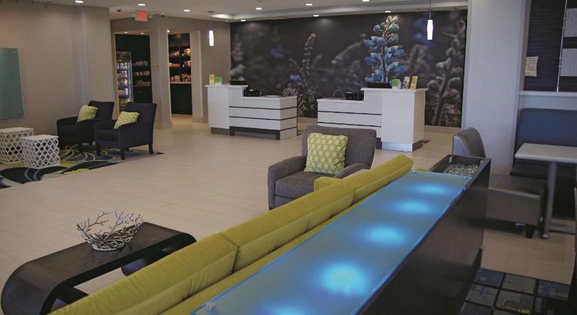 La Quinta Inn & Suites by Wyndham Odessa N. - Sienna Tower photo