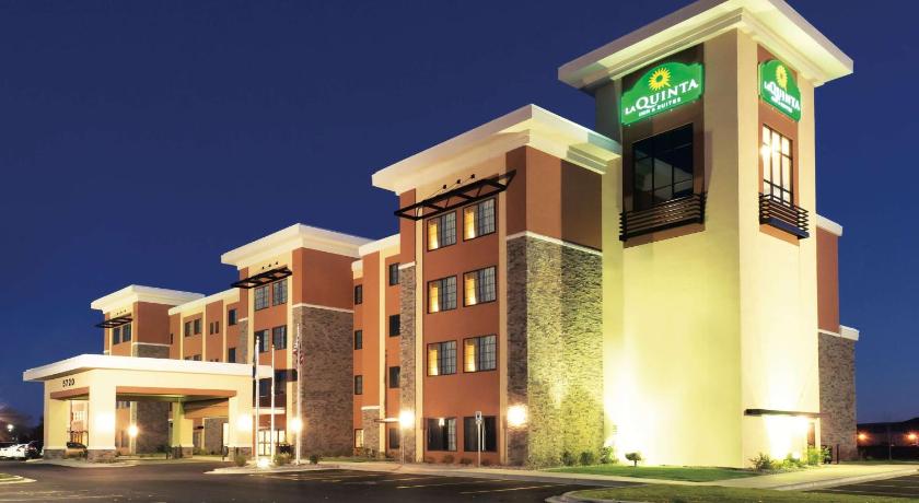 La Quinta Inn & Suites by Wyndham Billings photo