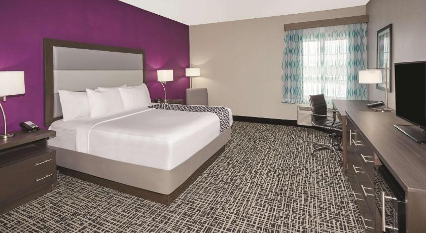 La Quinta Inn & Suites by Wyndham Springfield IL