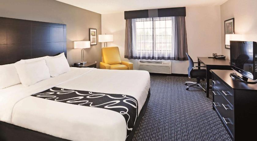 La Quinta Inn & Suites by Wyndham Denver Englewood Tech Ctr