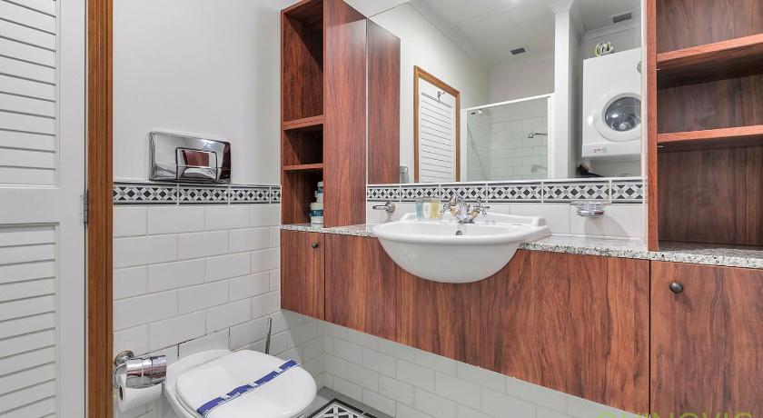 QV Refine and Central apartment - 827 photo