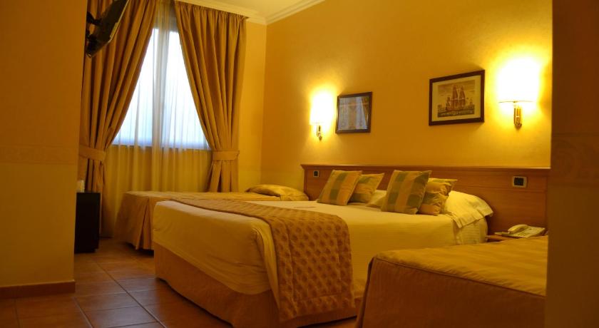 ローマ Seccy Hotel Boutique Art & Museum 4つ星 ホテル 客室