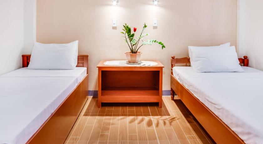 Cawit Resort and Cafe — Hotel in Cebu