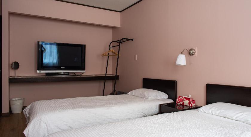White Rose Inn photo