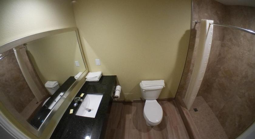 Travel Inn of Riviera Beach photo