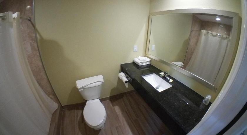 Travel Inn of Riviera Beach photo