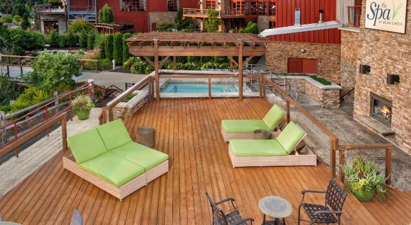 마쿤기에 (PA) Bear Creek Mountain Resort 3성급 숙소 수영장