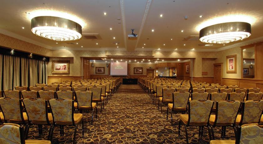 Warrington Fir Grove Hotel Sure Hotel Collection by BW