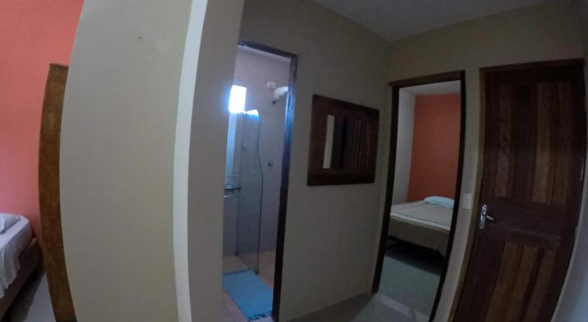 Image of Family Room 8