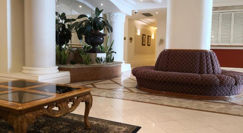 Broadbeach — Hotel in Gold Coast
