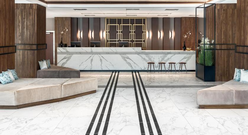 Metropolo by Golden Tulip Krakow photo