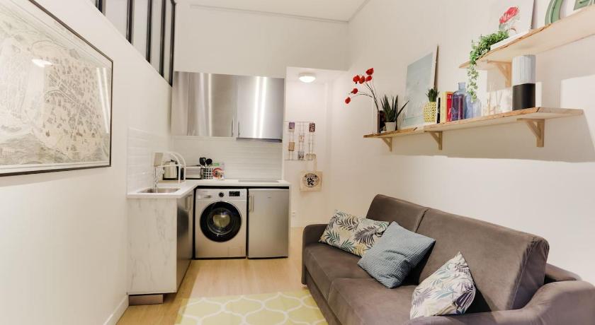 Design Apartment for 4 people between Louvre & Opera photo
