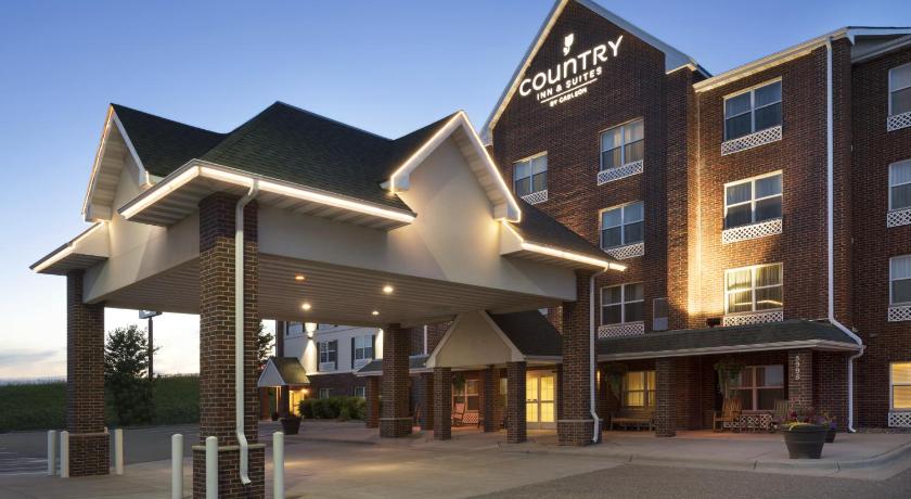 Country Inn & Suites by Radisson, Shoreview, MN