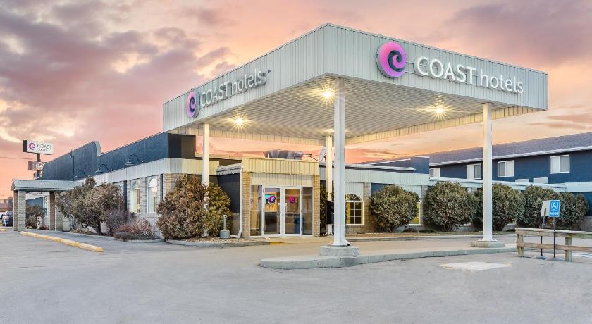 Coast Swift Current Hotel photo