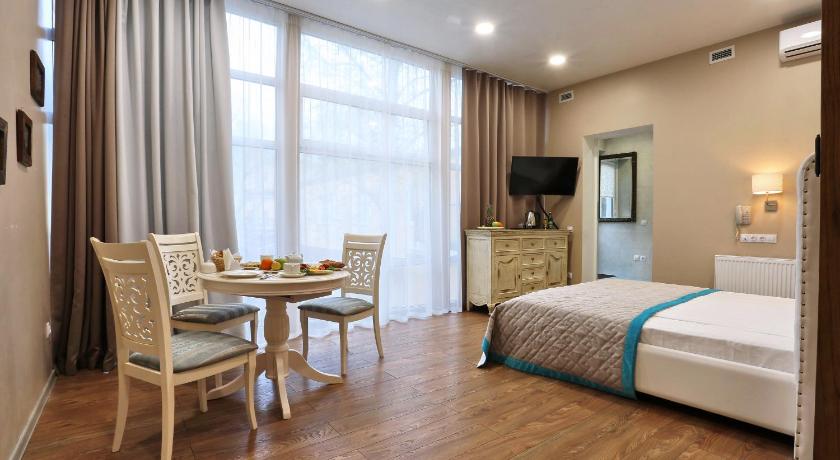 UHOTEL — Hotel in Saint Petersburg