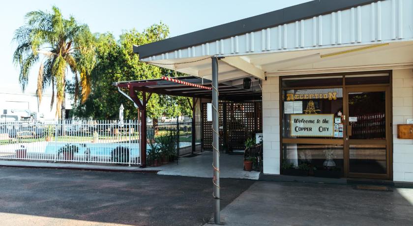 ทัศนียภาพภายนอกโรงแรม Copper City Motel