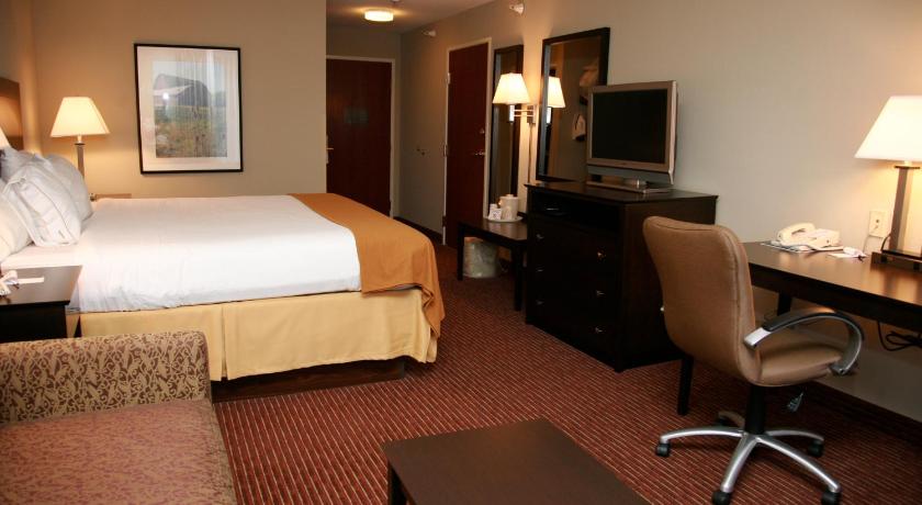 Holiday Inn Express Fort Wayne - East - New Haven