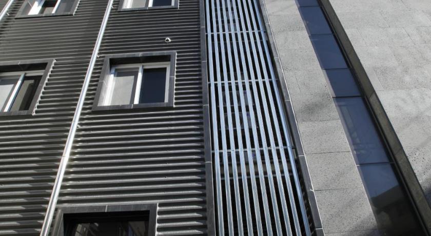 The Core Albergue — Hotel in Seoul