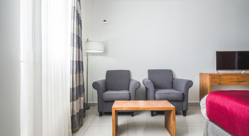 Image of City Suites City View with Kitchenette 14