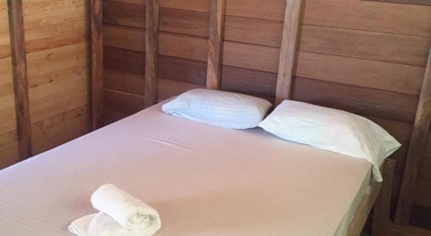 Image of Classic Triple Room 10