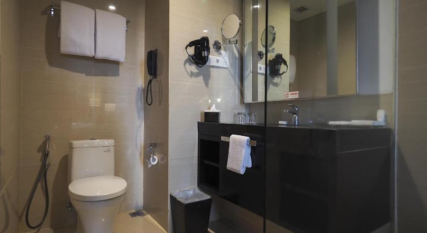 Image of Superior Room With 2 Single Beds 4