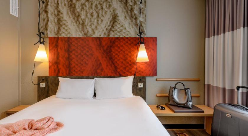 Image of Room with 1 double bed, new sleep-easy concept 3