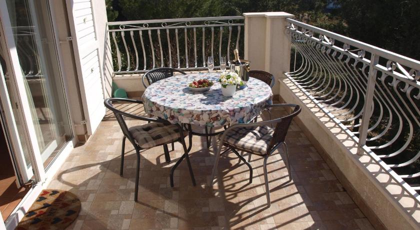 Villa Fendi photo