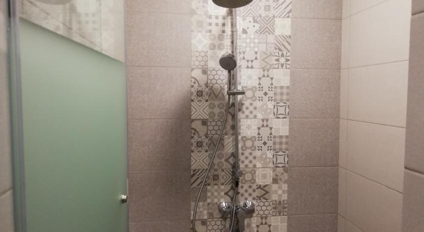 Ease Hotel photo