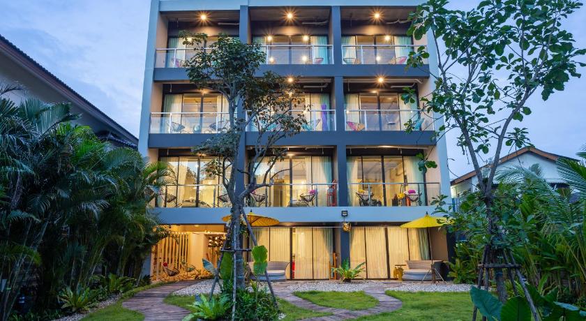 River Art Hotel photo