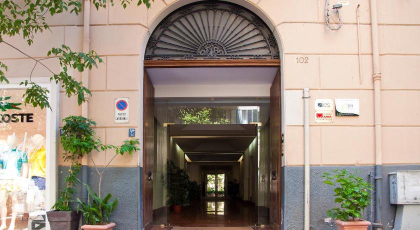 Opera — Hotel in Palermo