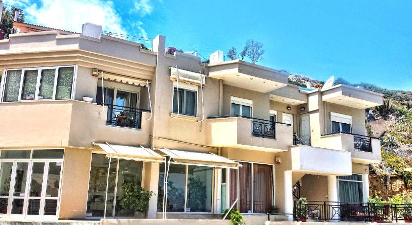 Michael View Apartment - image 4