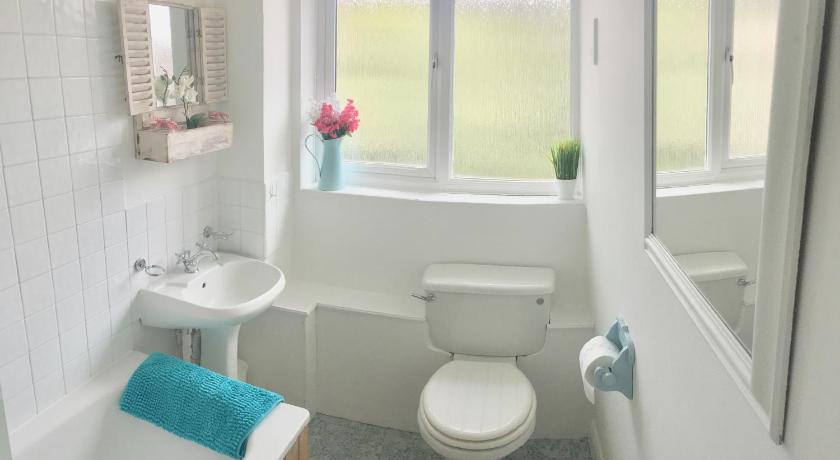 Apple Perch 2BR Flat - Free Parking photo